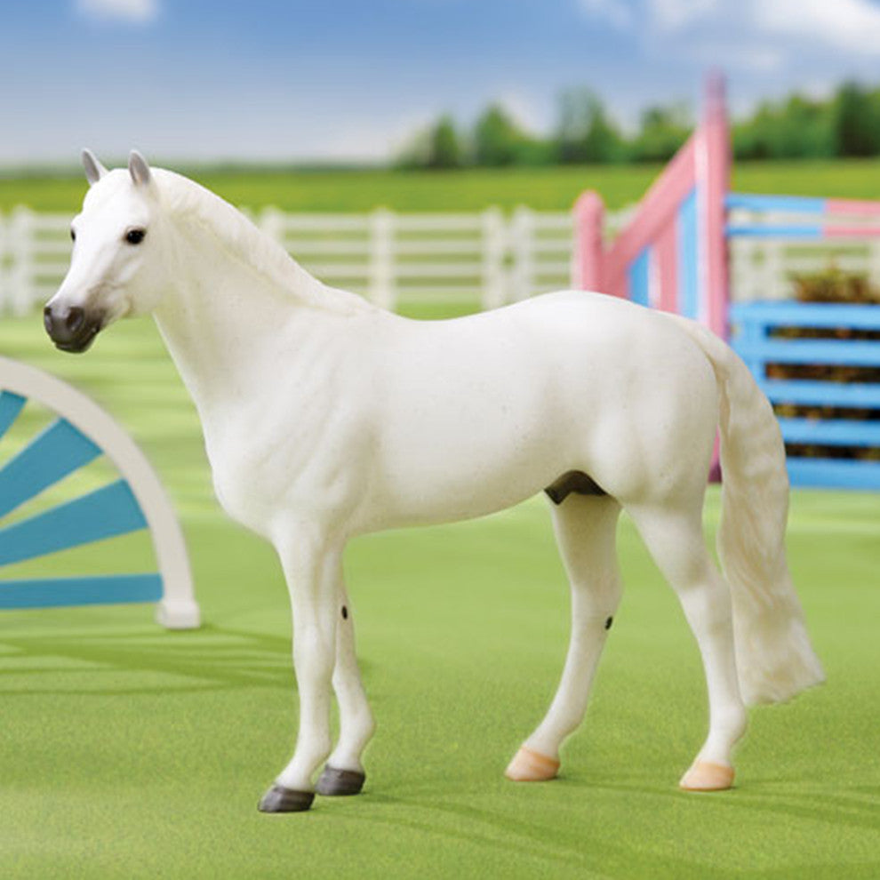 Breyer Snowman - 1708 - Wyldewood Tack Shop Breyer Snowman - 1708 - Wyldewood Tack Shop