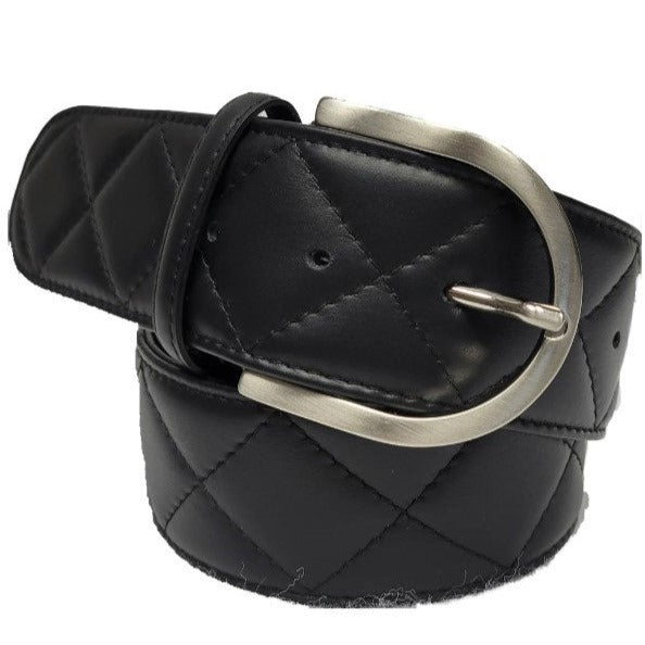 A black quilted leather belt with a silver buckle, designed for equestrian wear.