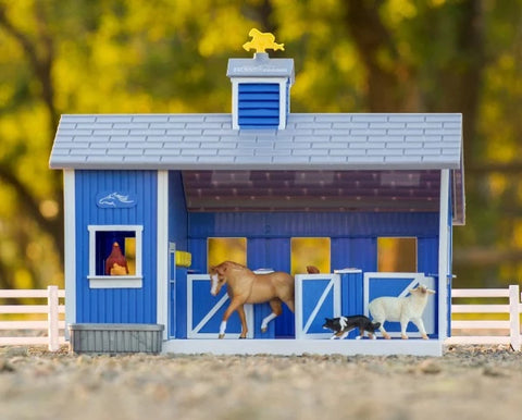 Breyer Farms™ Home at the Barn Playset -59241